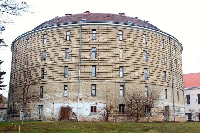 Narrenturm (Tower of Fools) (32).jpg